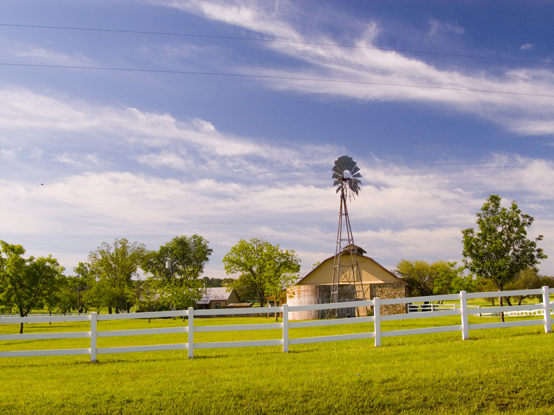 Residential Farm & Ranch